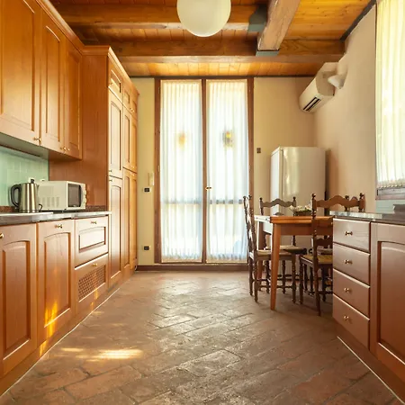 Ca' Malvasia - Bolognarooms-3